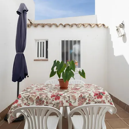 Margarita Conil De La Frontera